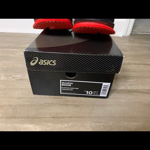 NWB ASICS Women’s MetaRide Running Shoe Size 10 - Picture 5 of 9